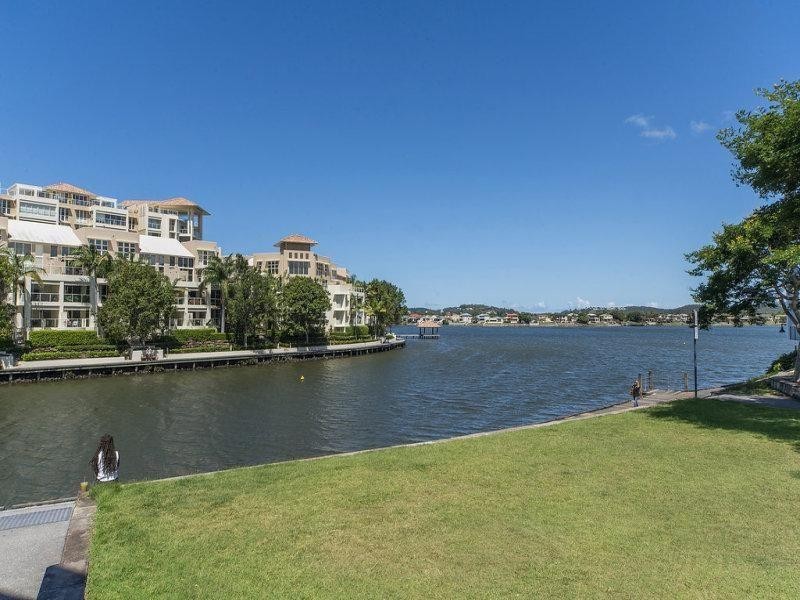 8/201 Varsity Parade, Varsity Lakes QLD 4227