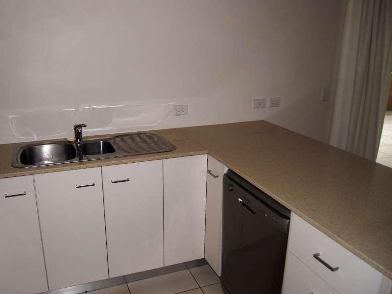 8/201 Varsity Parade, Varsity Lakes QLD 4227