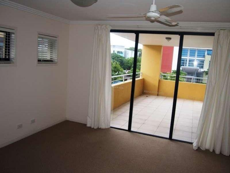 8/201 Varsity Parade, Varsity Lakes QLD 4227