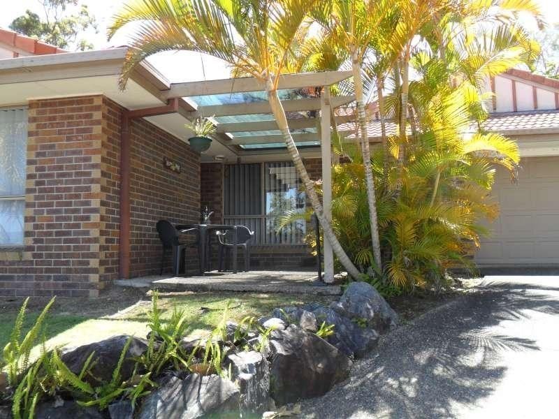 13 Yarraglen Place, Arundel QLD 4214