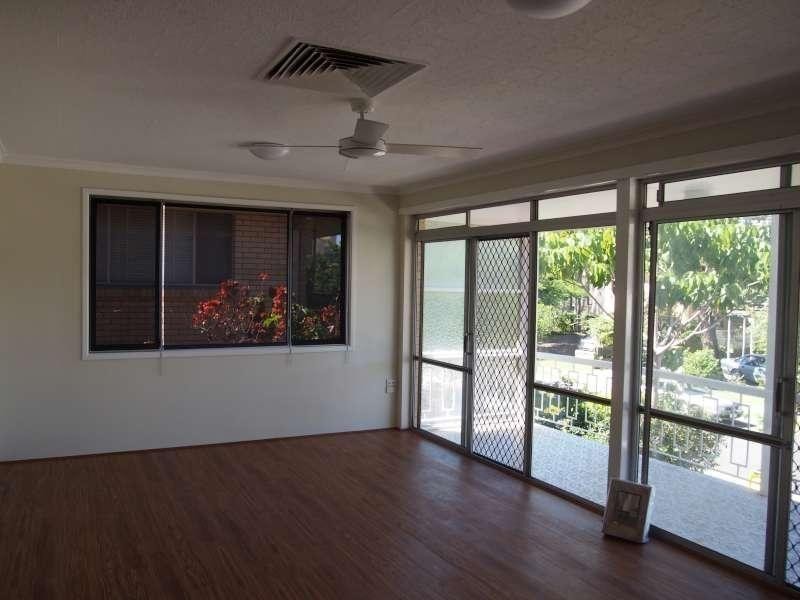 4/26 Leonard Avenue, Surfers Paradise QLD 4217