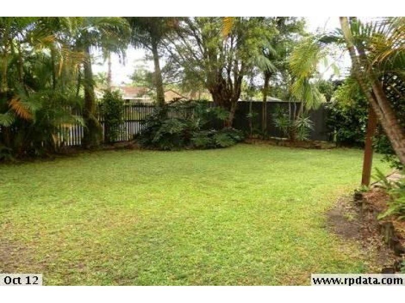 1/25 Telopea Street, Labrador QLD 4215