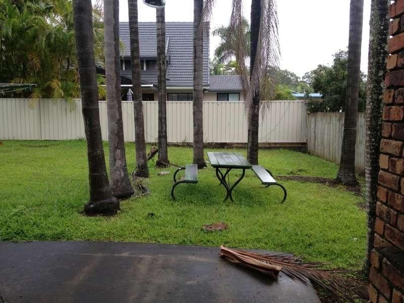 10 Darling Crescent, Molendinar QLD 4214