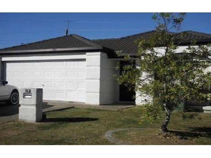 82 Serafina Drive, Helensvale QLD 4212