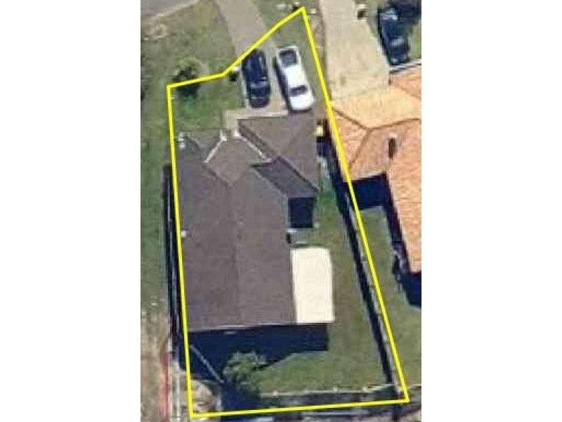 82 Serafina Drive, Helensvale QLD 4212