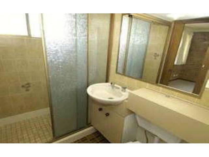 3/1 Angie Court, Mermaid Waters QLD 4218