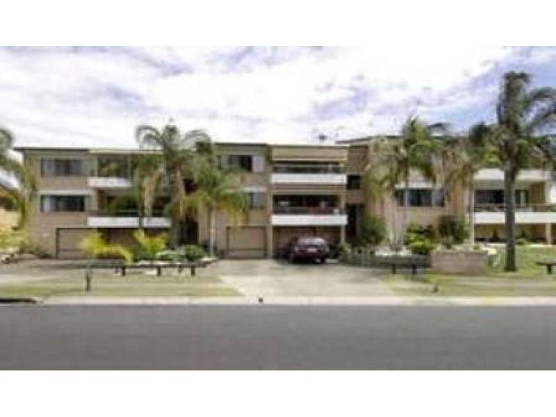 3/1 Angie Court, Mermaid Waters QLD 4218