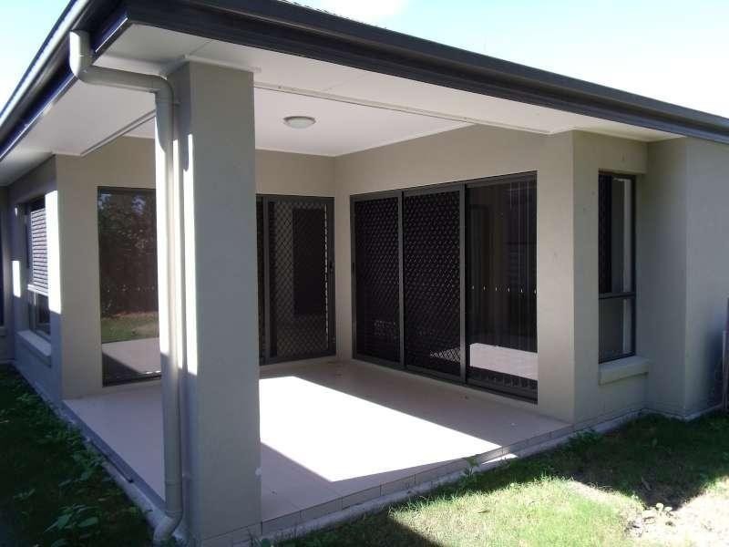 44 Stringybark Place, Molendinar QLD 4214