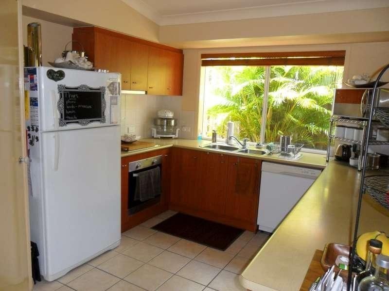 28 Easter Crescent, Pacific Pines QLD 4211