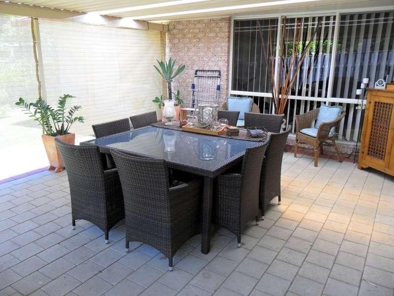 28 Easter Crescent, Pacific Pines QLD 4211