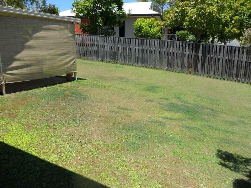 28 Easter Crescent, Pacific Pines QLD 4211