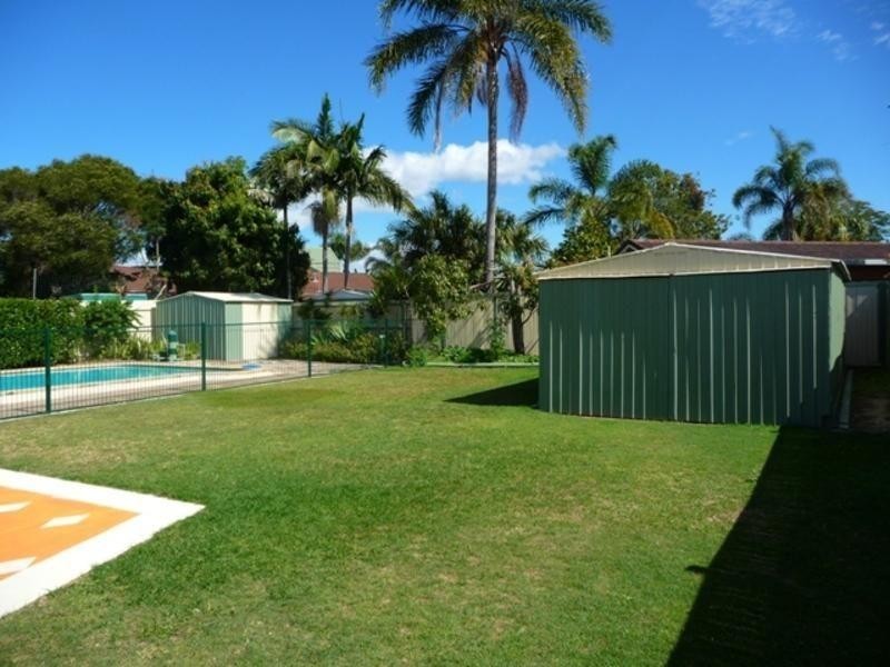 42 Doreen Drive, Coombabah QLD 4216