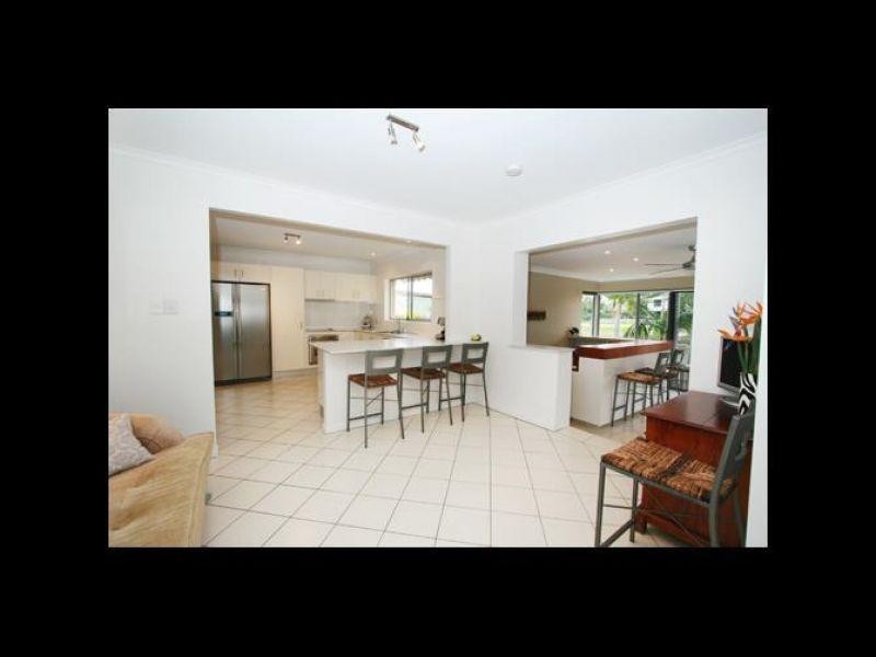 46 Gibraltar Drive, Isle Of Capri QLD 4217