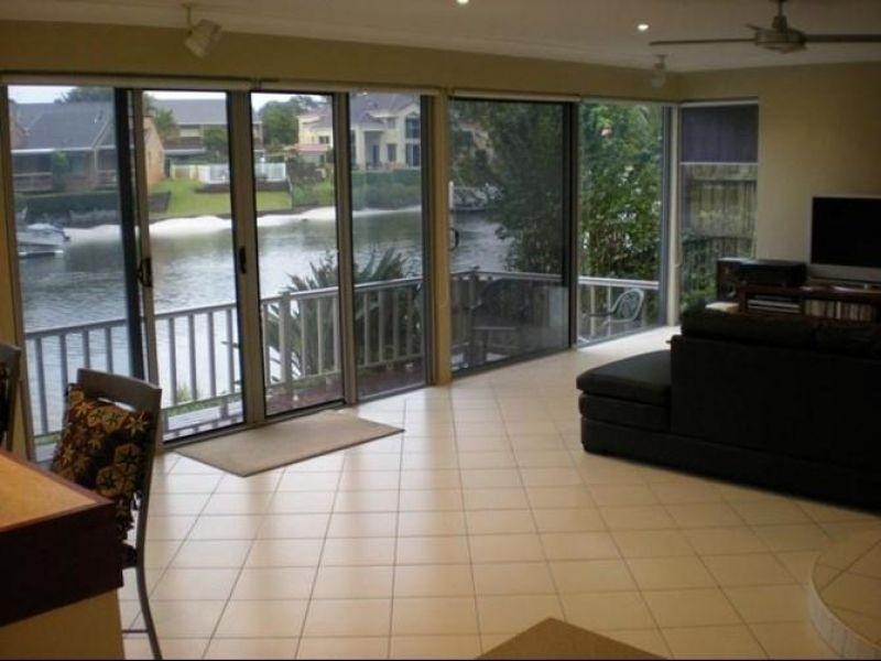 46 Gibraltar Drive, Isle Of Capri QLD 4217