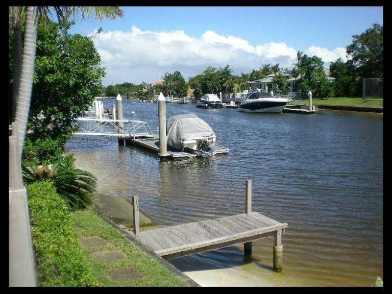 46 Gibraltar Drive, Isle Of Capri QLD 4217