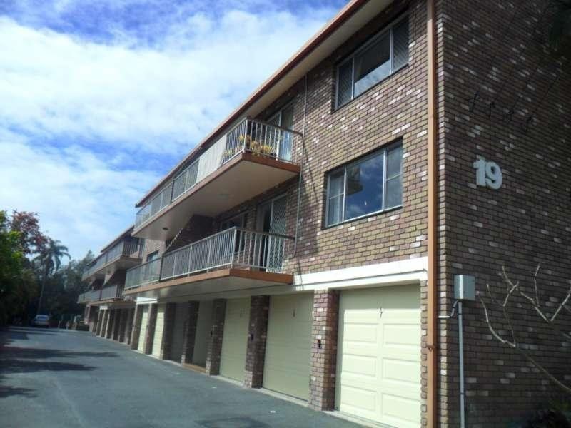7/19 Huth Street, Labrador QLD 4215
