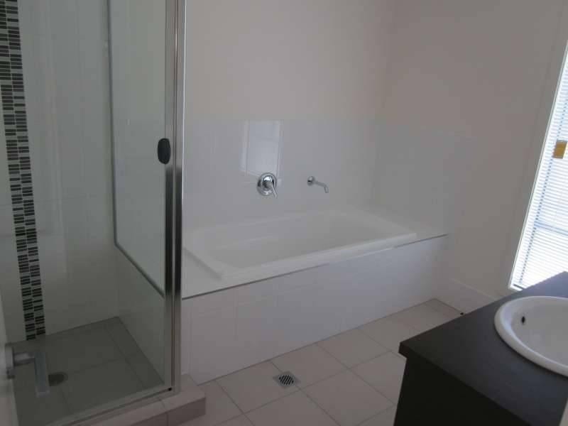 40 Costa Del Sol Avenue, Coombabah QLD 4216