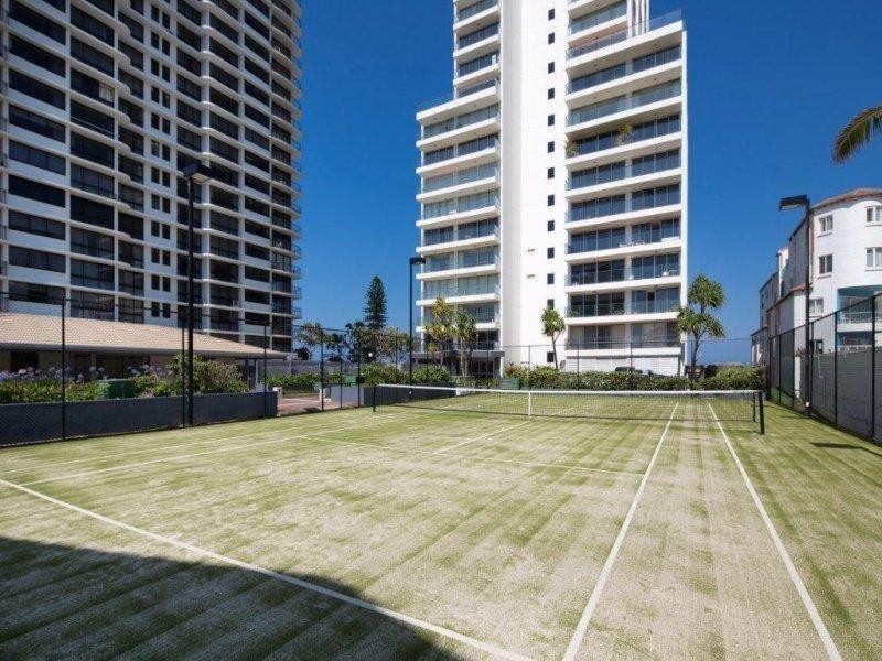 11/20 Old Burleigh Road, Broadbeach QLD 4218