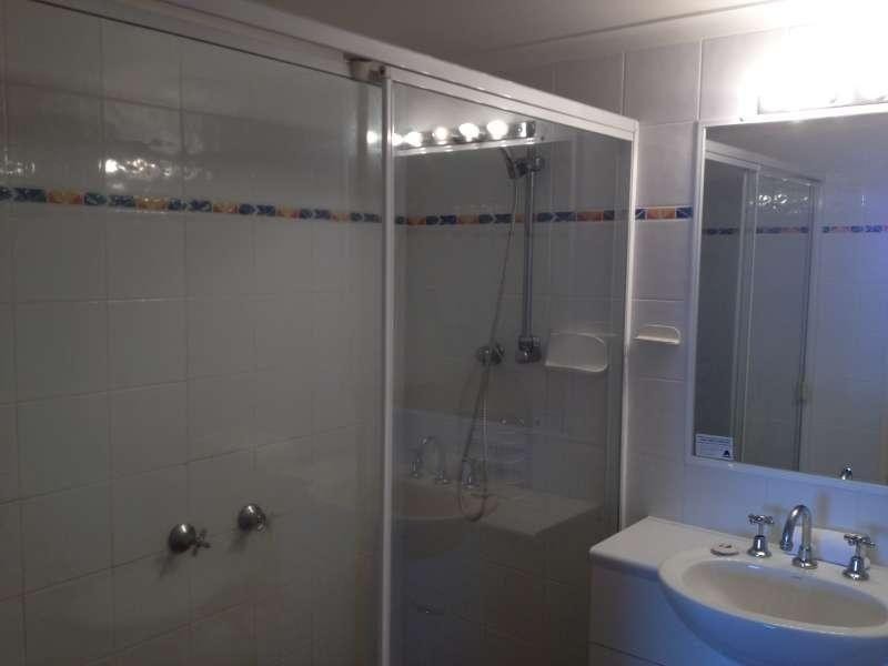 11/20 Old Burleigh Road, Broadbeach QLD 4218