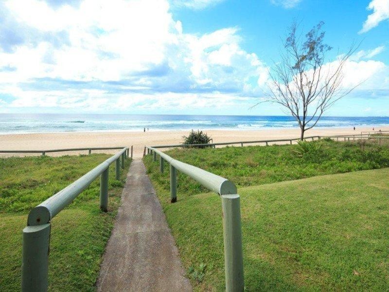 11/20 Old Burleigh Road, Broadbeach QLD 4218