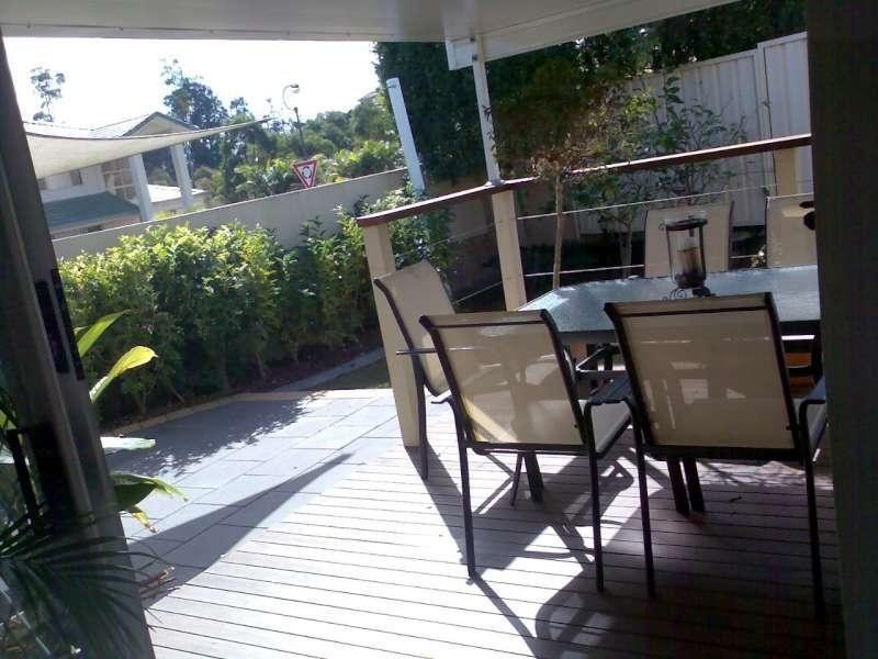 37 Christina Ryan Way, Arundel QLD 4214