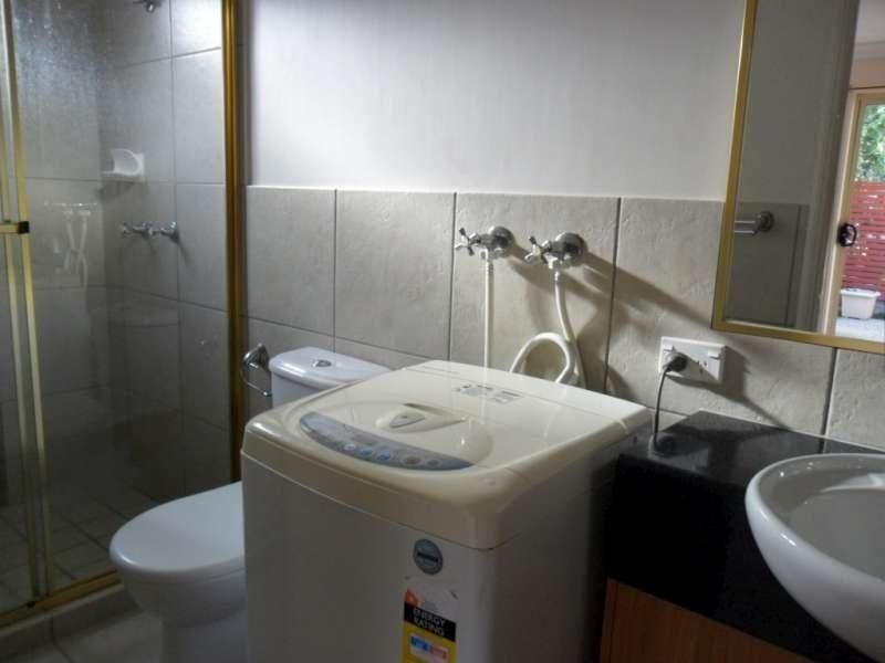 1/7 Maidenhair Place, Robina QLD 4226