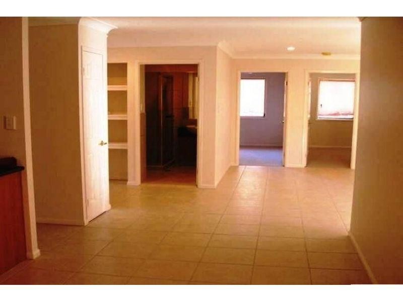 1/7 Maidenhair Place, Robina QLD 4226