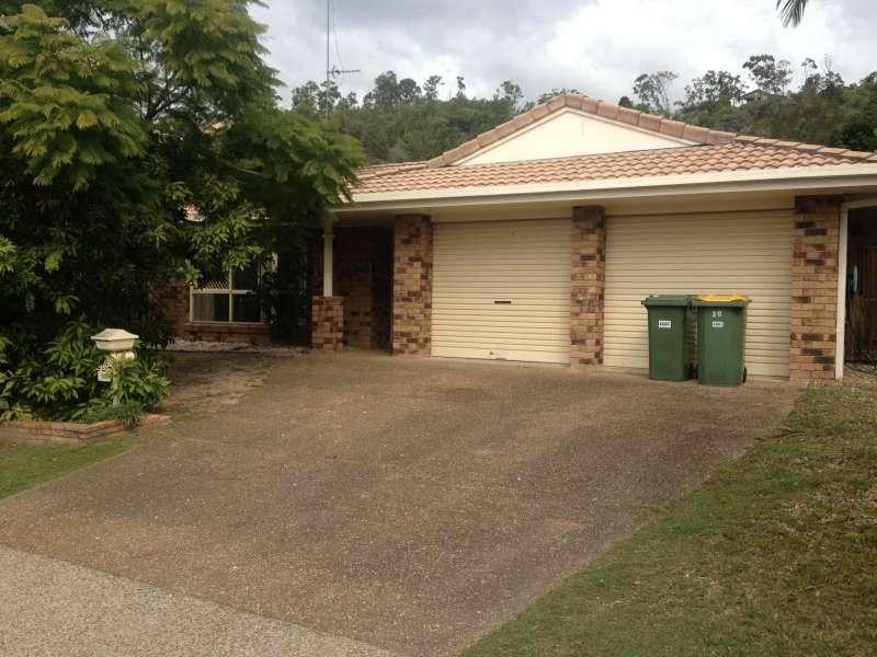 30 Capricorn Drive, Pacific Pines QLD 4211