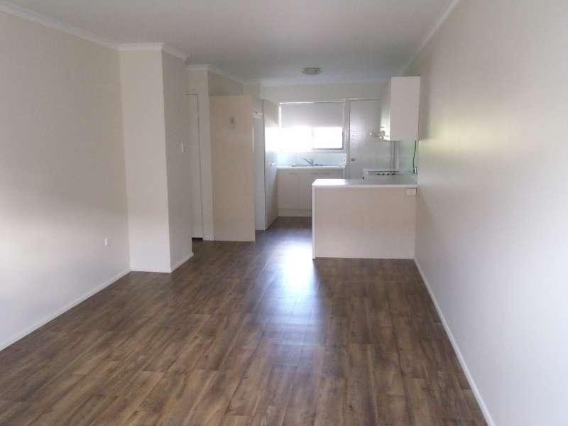 6/17 Middle Street, Labrador QLD 4215