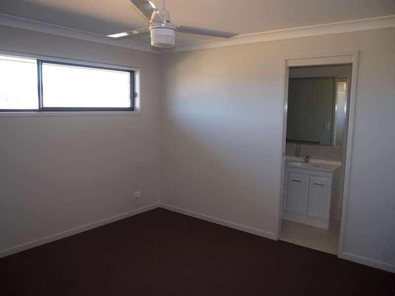 6 Oscar Close, Ormeau QLD 4208