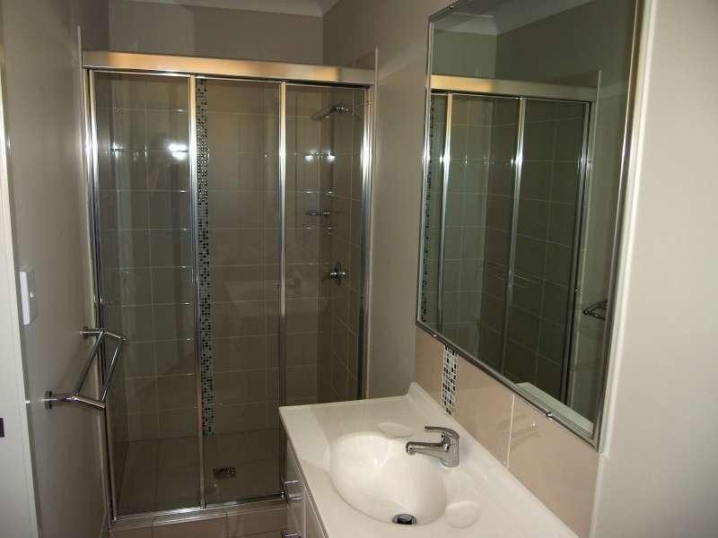 6 Oscar Close, Ormeau QLD 4208