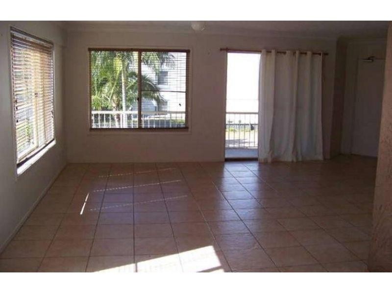 5/10 Brisbane Road, Labrador QLD 4215