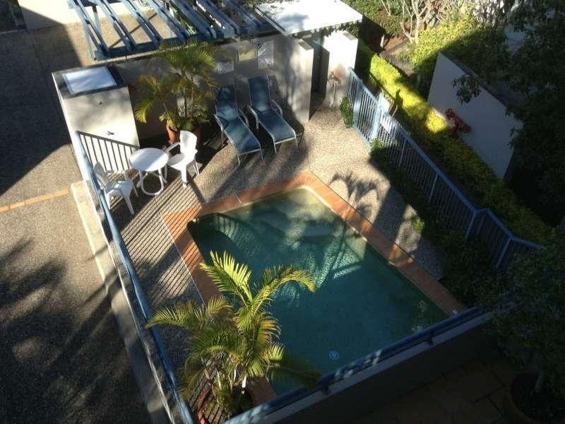 11/98-100 Petrel Avenue, Mermaid Beach QLD 4218