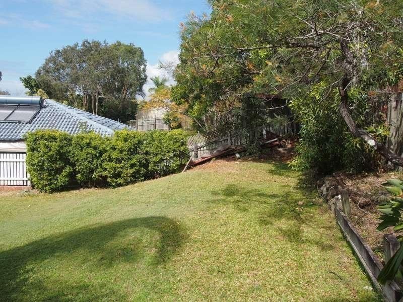 6 Cobram Place, Helensvale QLD 4212