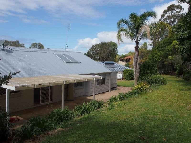 6 Cobram Place, Helensvale QLD 4212