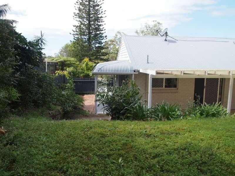 6 Cobram Place, Helensvale QLD 4212