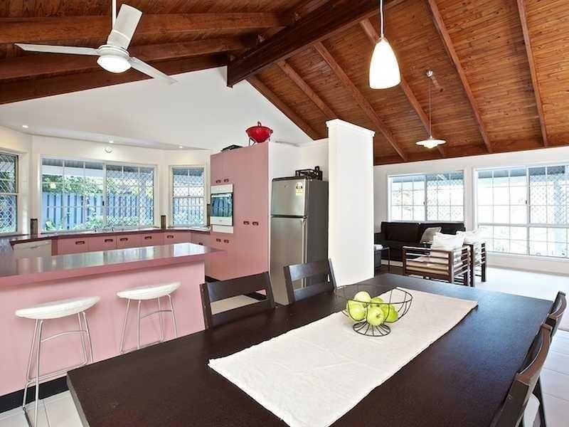 6 Cobram Place, Helensvale QLD 4212