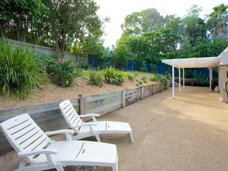 6 Cobram Place, Helensvale QLD 4212