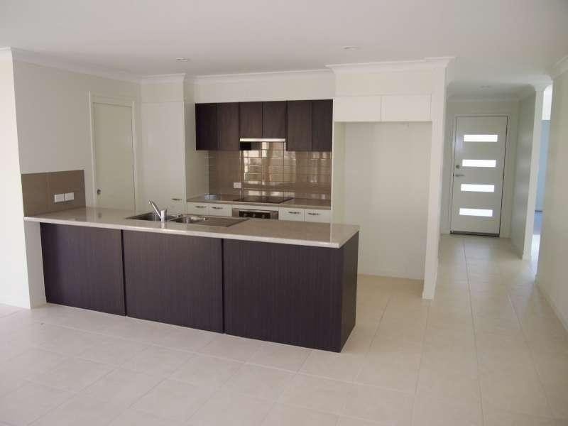 11 Oscar Close, Ormeau QLD 4208