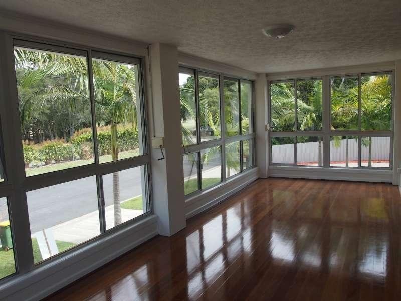 71 Shaw Street, Southport QLD 4215