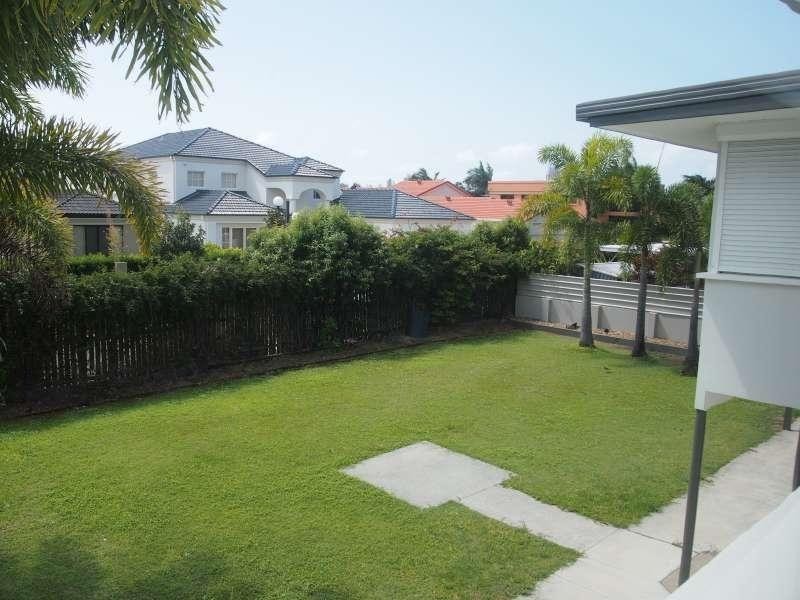 71 Shaw Street, Southport QLD 4215