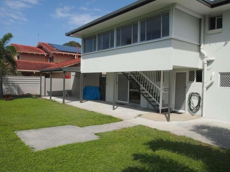 71 Shaw Street, Southport QLD 4215