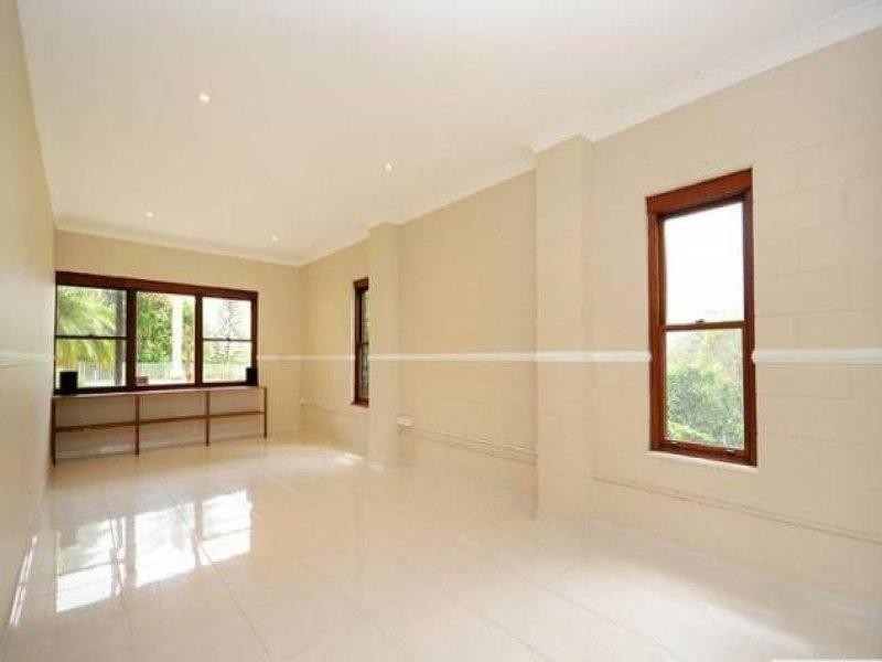 75 Tallai Road, Tallai QLD 4213