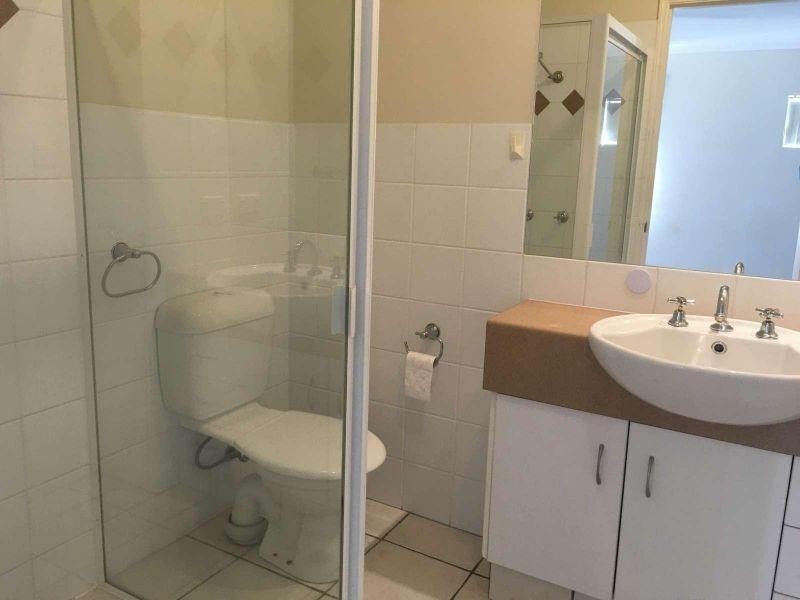 5/129 Muir Street, Labrador QLD 4215