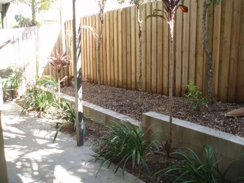 10/446 Pine Ridge Road, Coombabah QLD 4216