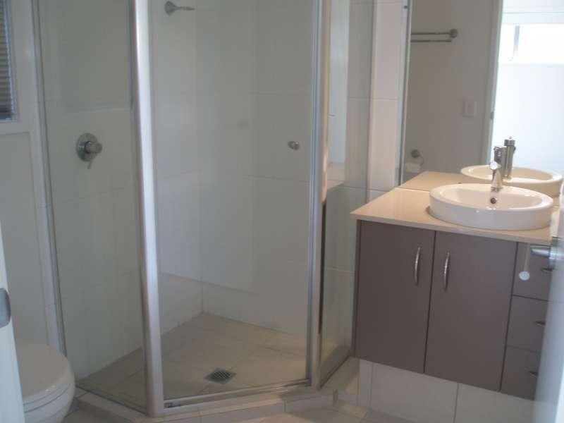 10/446 Pine Ridge Road, Coombabah QLD 4216