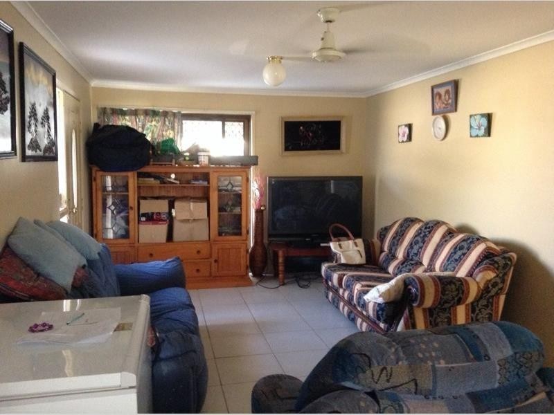 2/6 Senate Street, Labrador QLD 4215