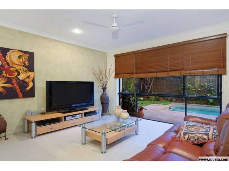 14 Joel Court, Helensvale QLD 4212