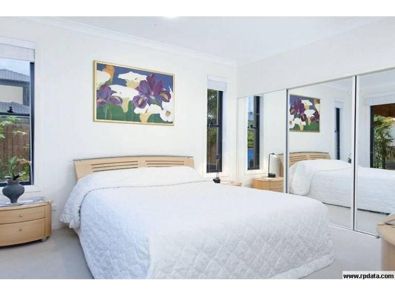 14 Joel Court, Helensvale QLD 4212