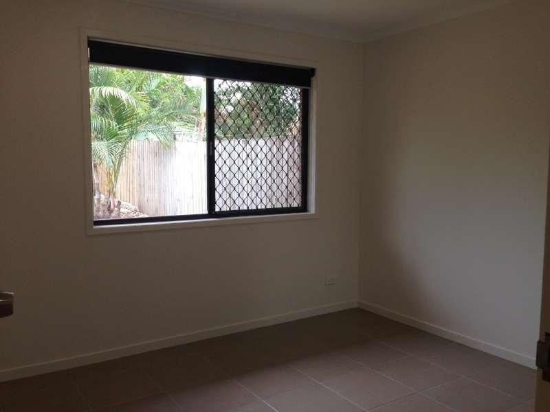 2/51 Botanical Drive, Labrador QLD 4215